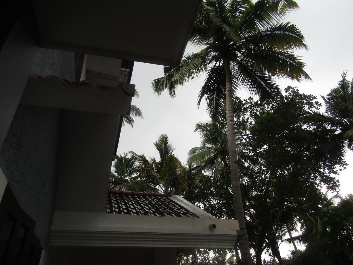 Blue Wave Resort Varkala Exterior photo